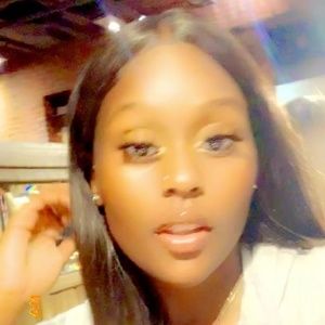 Meet your Posher, Annie